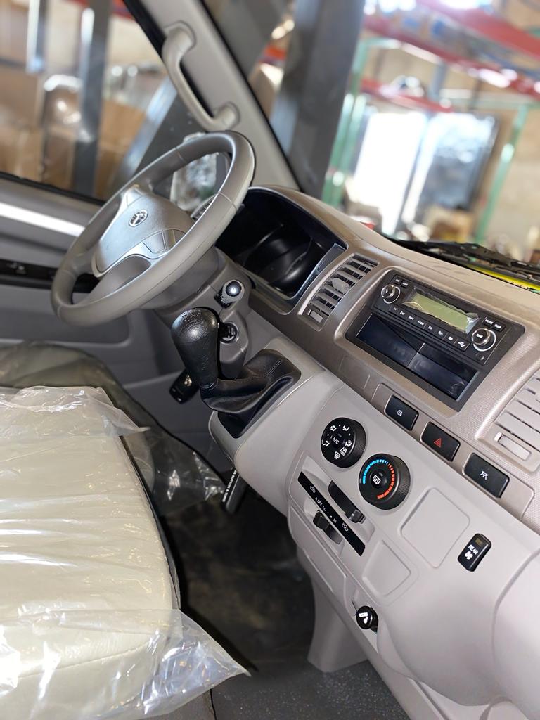 King long 2.2L Standard Roof, Hummer Body - Image 3