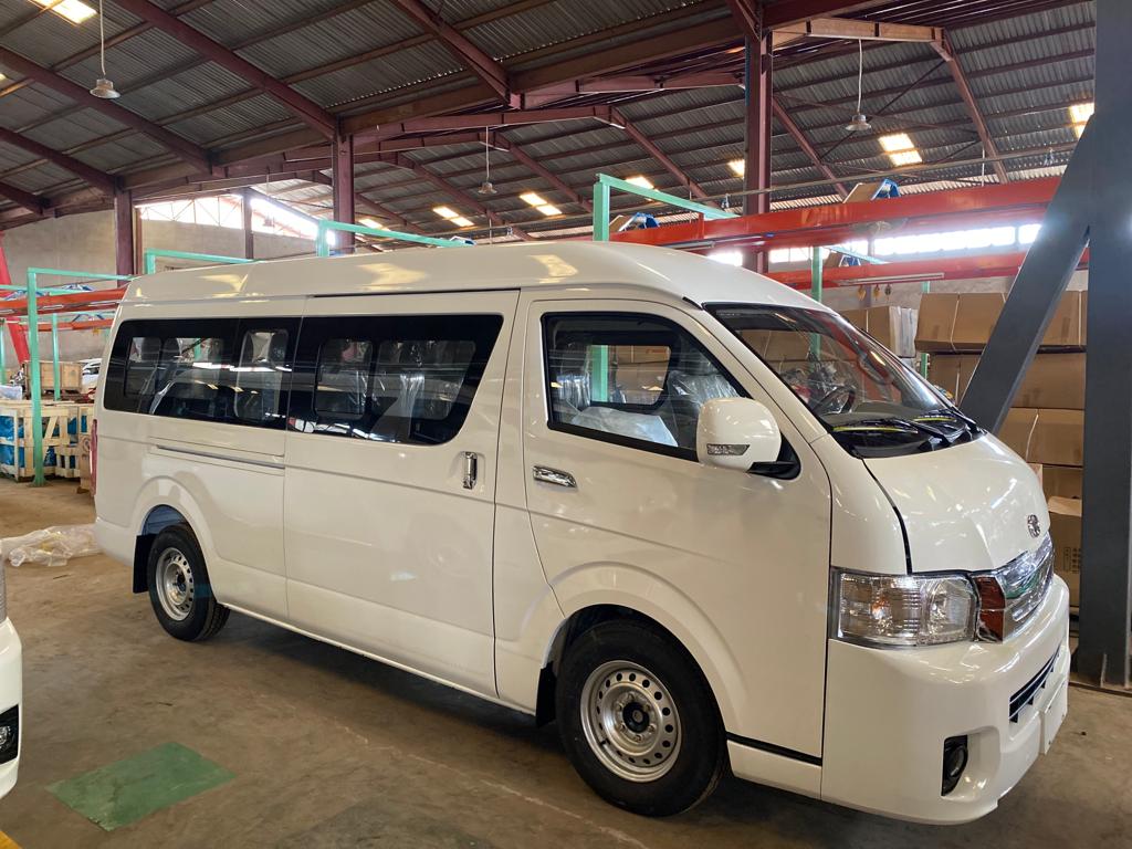 King long 2.2L Standard Roof, Hummer Body - Image 6