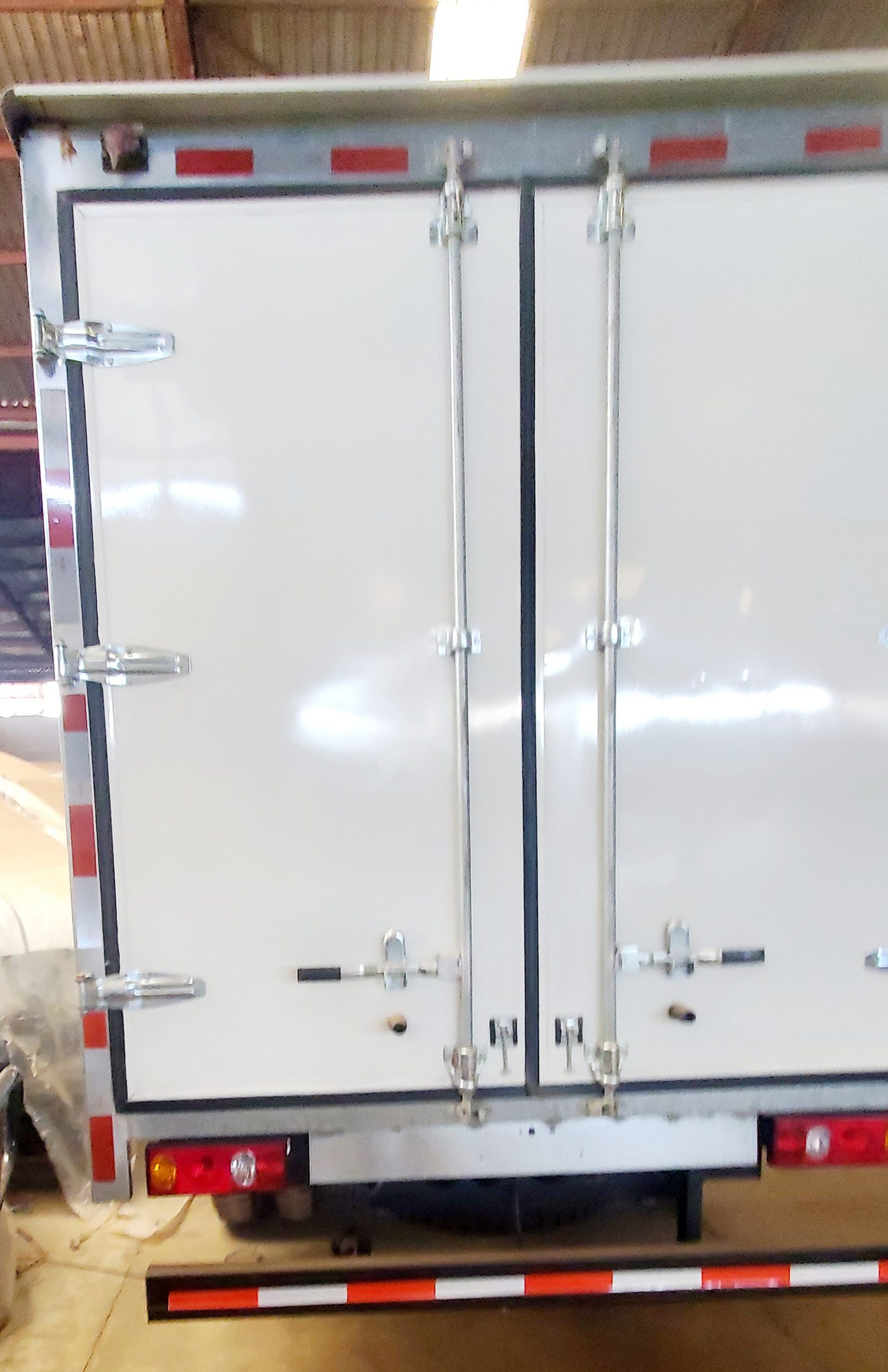 4 Tons T-King coverbody - Image 5